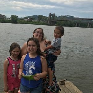 Meet your Posher, Mysti